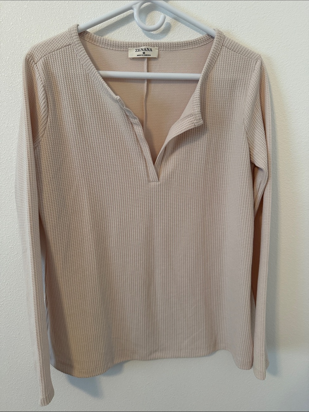 Zenana Outfitters Beige Waffle Knit V-Notch Long Sleeve Top